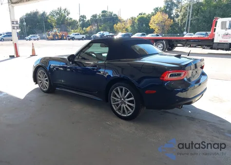 2019 Fiat 124 Spider Lusso z USA, uszkodzony, nr VIN JC1NFAEKXK0142747